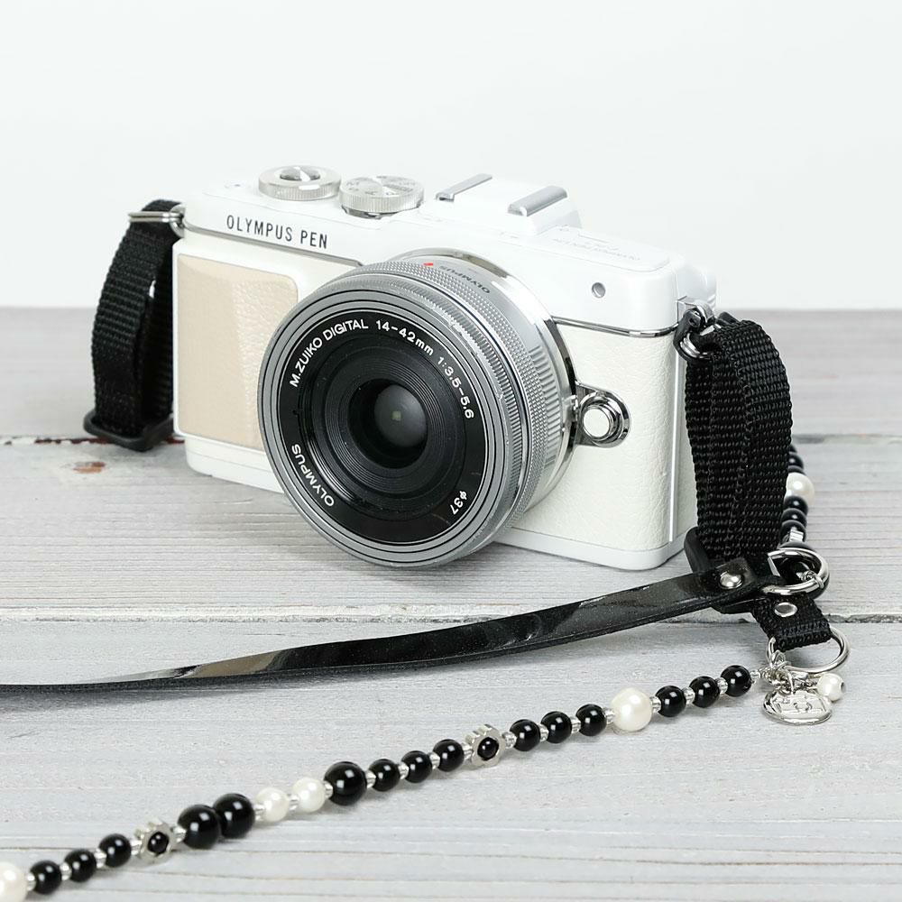 カメラストラップ / ブラックチョコビーンズ | ミーナ