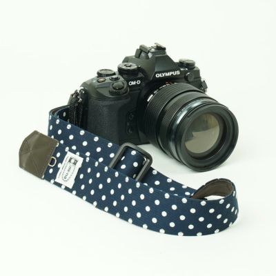 中古】【送料無料】【保証付 】 オリンパス OM-2 S/N 381790